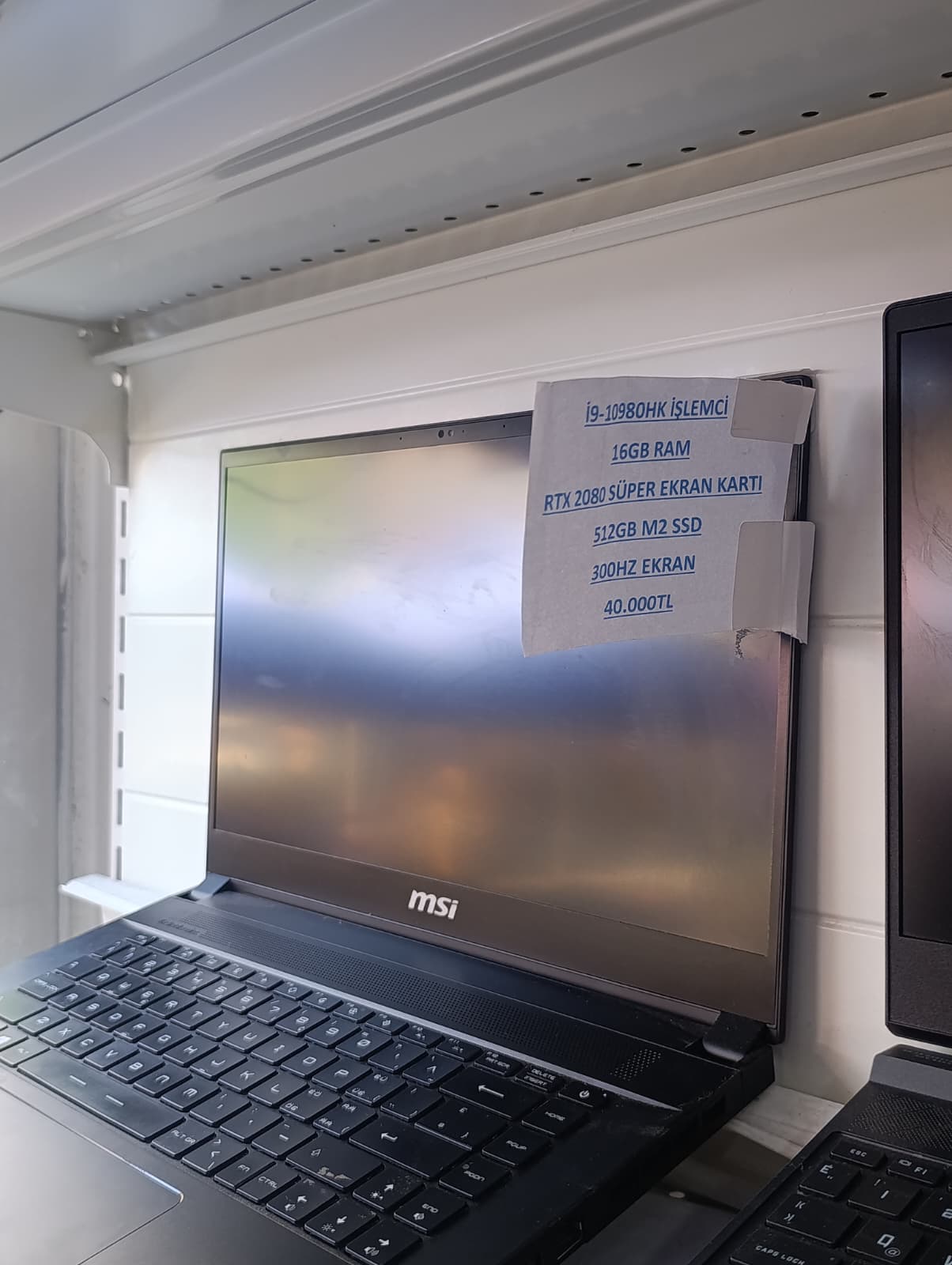 MSİ LAPTOP